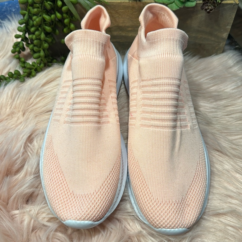 Women’s Faahion Tennis Shoes